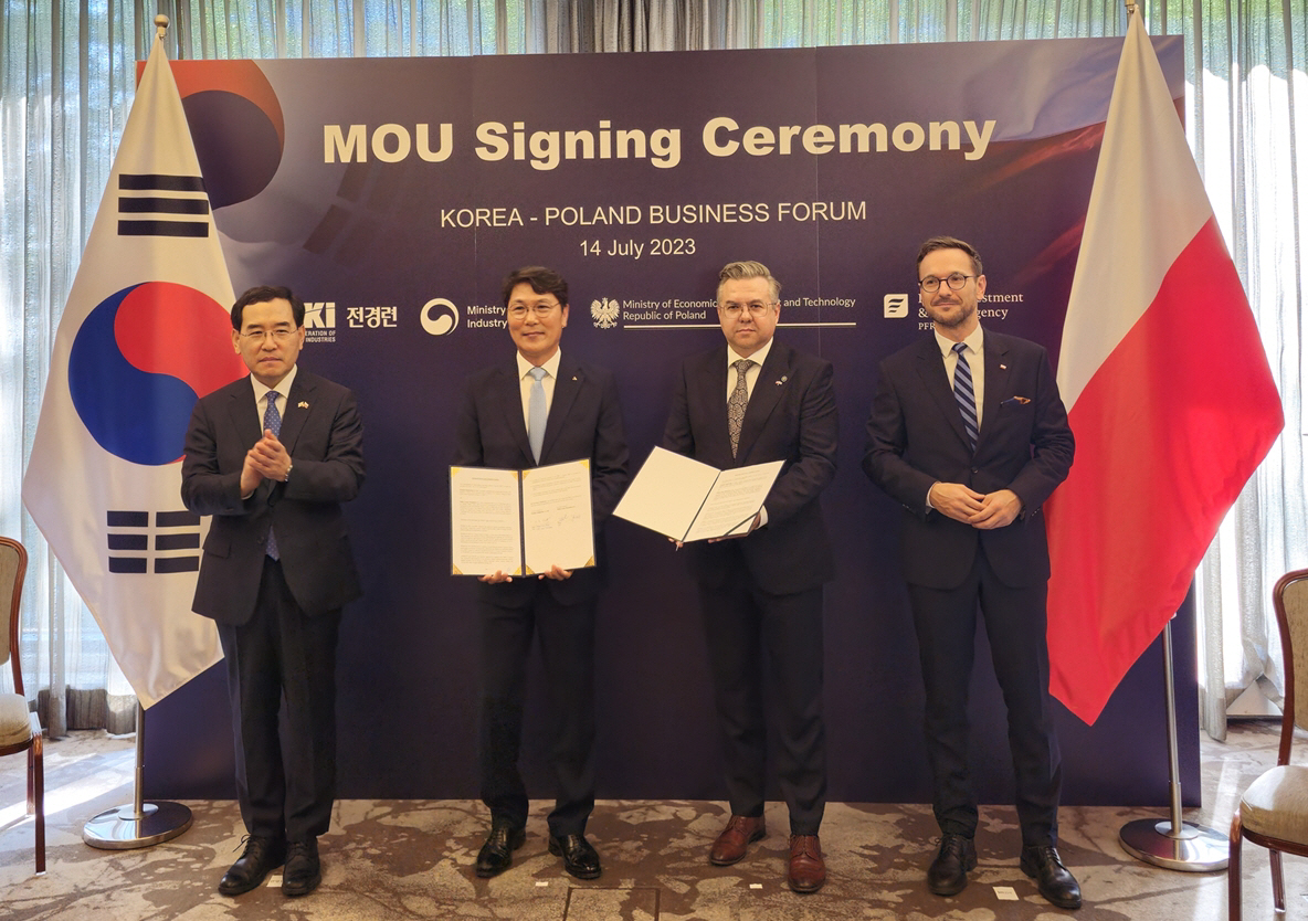 현대엔지니어링, 폴란드서 MMR·우크라 재건사업 MOU