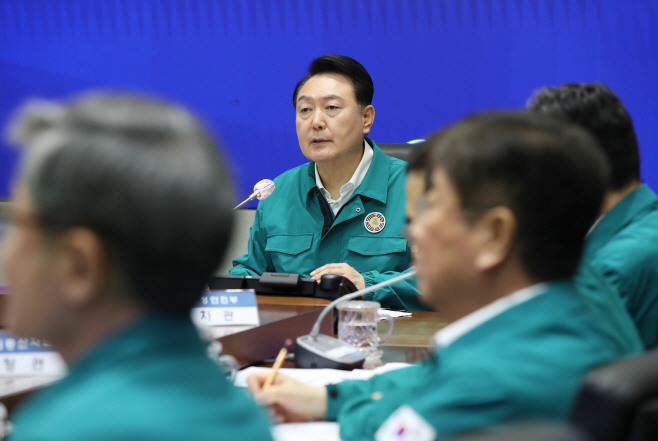 집중호우 대처 중대본 회의 주재하는 윤 대통령
