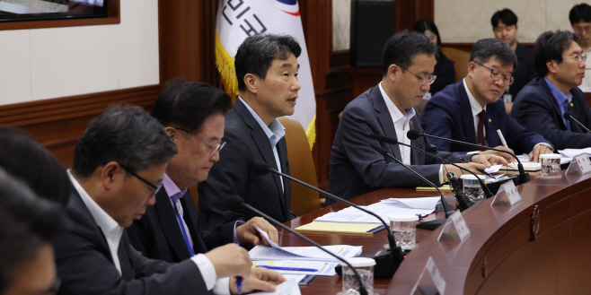 사회관계장관회의 발언하는 이주호 부총리