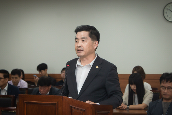 김동훈