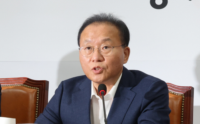 발언하는 윤재옥 원내대표