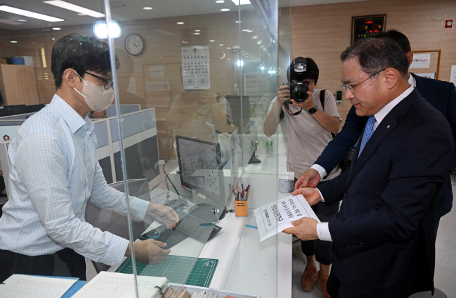 아시아투데이, 네이버 뉴스 제휴 위법 관련 헌법소원 청구