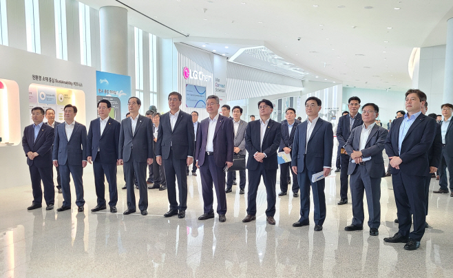 국무총리 주재 수소기업 간담회