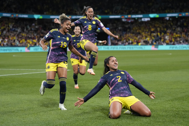 APTOPIX WWCup Germany Colombia Soccer <YONHAP NO-3193> (AP)