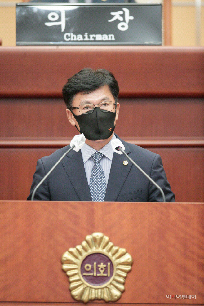 이명연