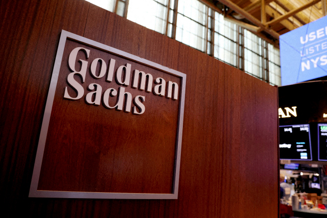 GOLDMAN SACHS-MOVES/SIXTH STREET