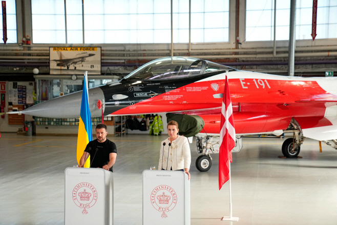 Denmark Ukraine Fighter Jets