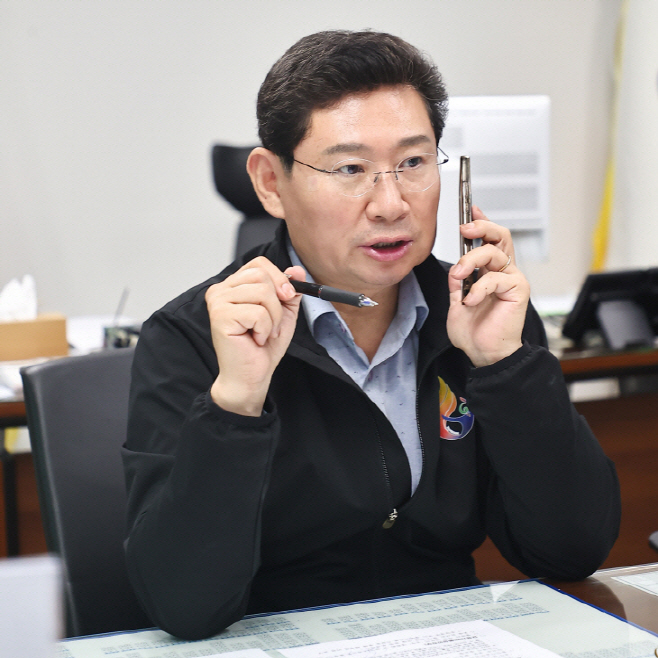 이상일