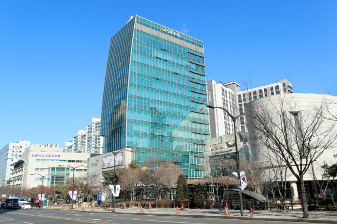 성동구청 전경