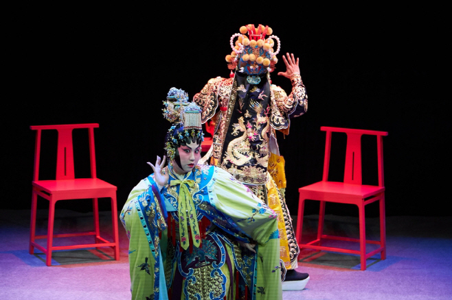 홍콩 시취센터가 제작한 패왕별희 국립국악원