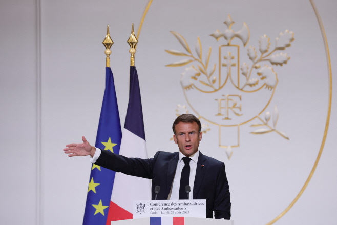 FRANCE-DIPLOMACY/MACRON