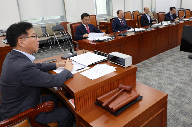 국회 윤리특위 소위원회