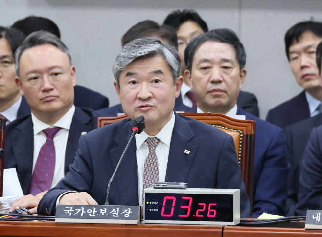 답변하는 조태용 국가안보실장