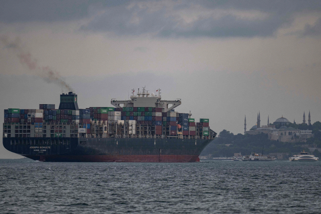TURKEY-UKRAINE-RUSSIA-CONFLICT-TRANSPORT