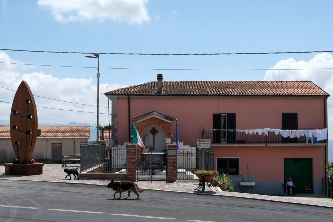 ITALY-NAZI/