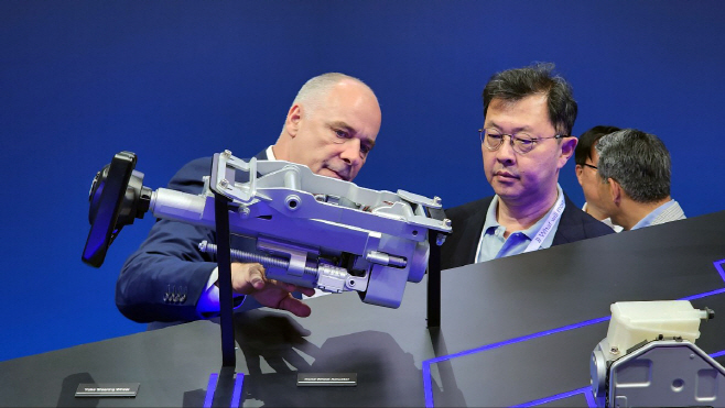 사진3 ZF