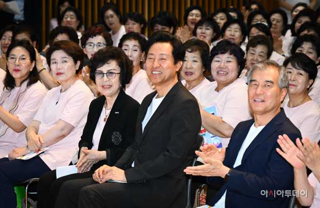 [포토] 서울여성대회 참석한 오세훈 서울시장