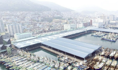 연합 부산남항