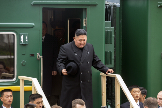 North Korea Russia Kim's Train <YONHAP NO-4243> (AP)
