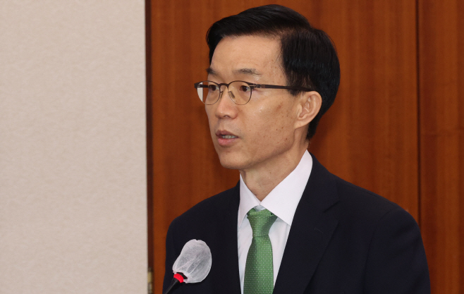 인사말 하는 방문규 장관 후보자
