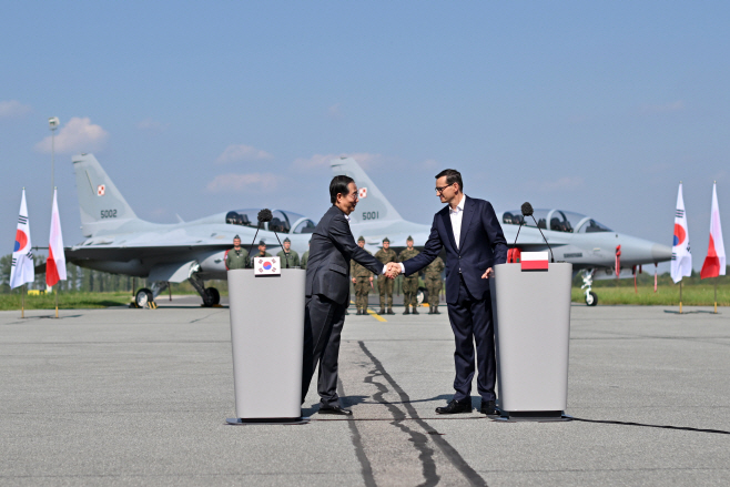 POLAND SOUTH KOREA DIPLOMACY