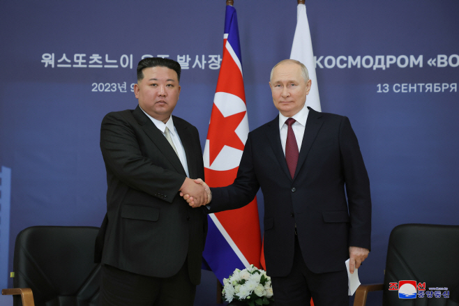 북한 김정은, 푸틴 대통령과 회담<YONHAP NO-1148>
