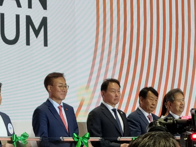 김준부회장 최태원회장