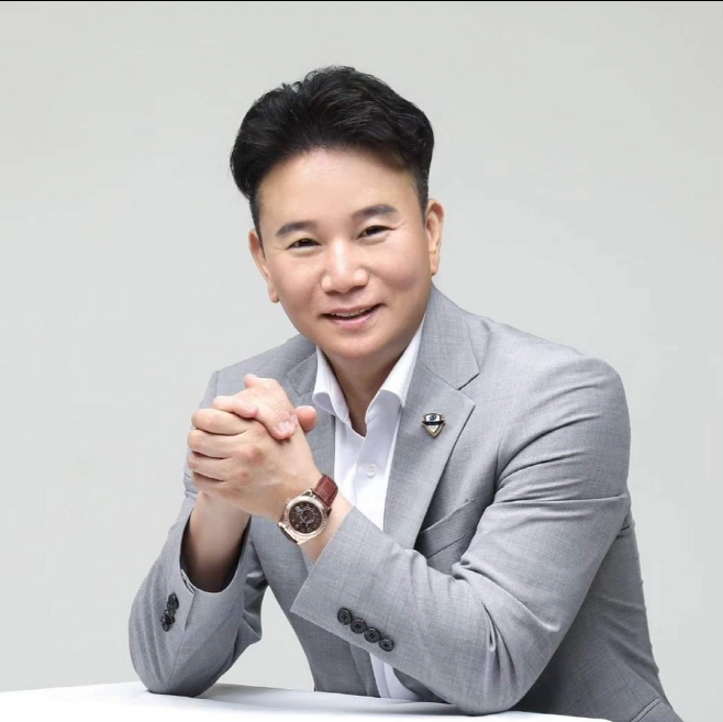 서동신 김해체육회장