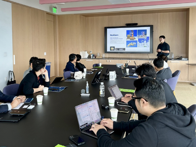 무협 넥스트라이즈 어워즈 사절단 파견