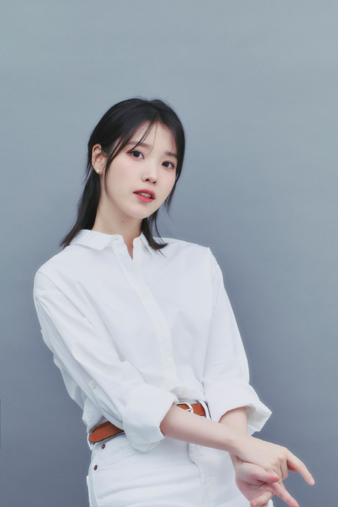 IU 프로필_제공=EDAM엔터테인먼트