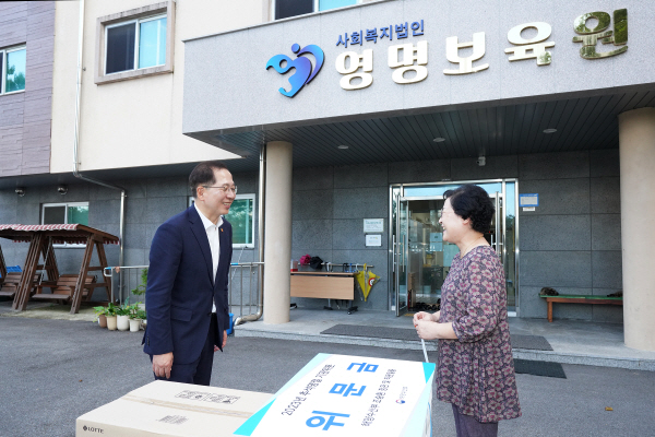 보육원 방문(해수부 장관) 사진02