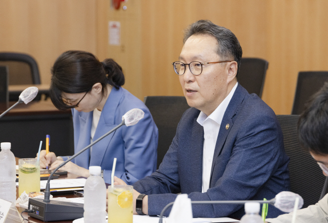 박민수 2차관, 제주대학교병원 방문<YONHAP NO-3319>