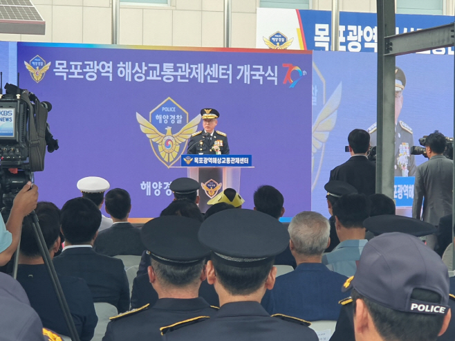 김종욱