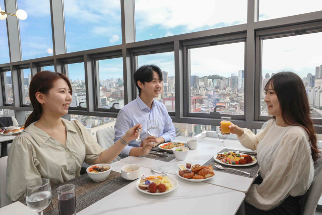 0927 제주항공 홍대호텔 런치뷔페 오픈(1)