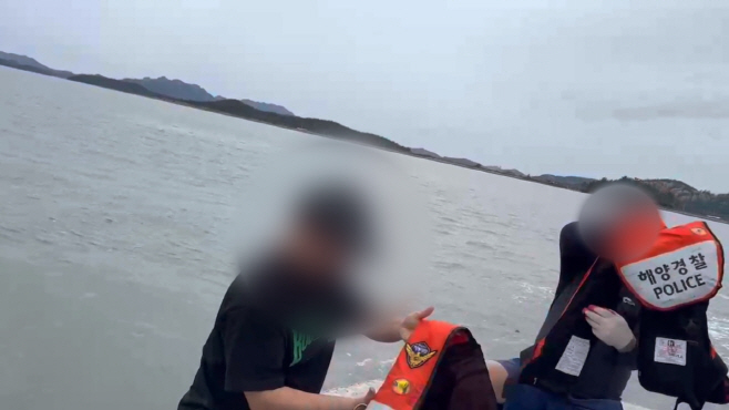 목포해경 낚시객 2명 구조