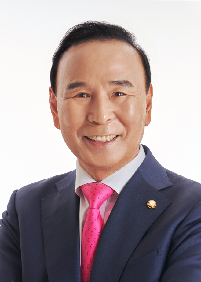 의원님 증명사진