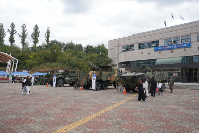 1 [사진] 젊음과 패기가 넘친‘2023 밀리터리축제’성료(1)