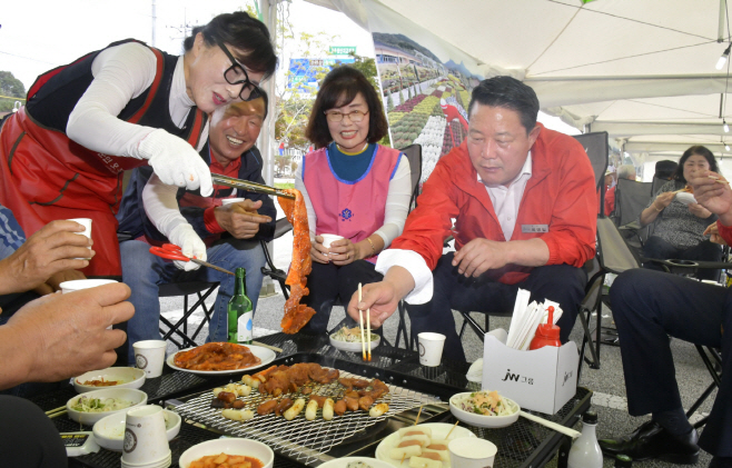 순창 1013 -순창장류축제 개막! 장류소스 숯불구이존 인기!