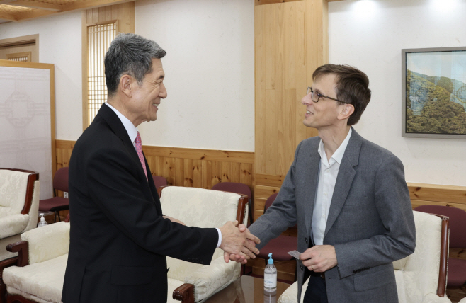 프랑스 대표 경제일간지 레제코(Les Echos), 이강덕 포항시장