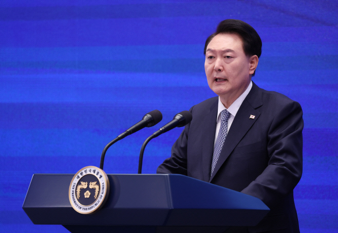경찰의날 기념식 축사하는 윤석열 대통령
