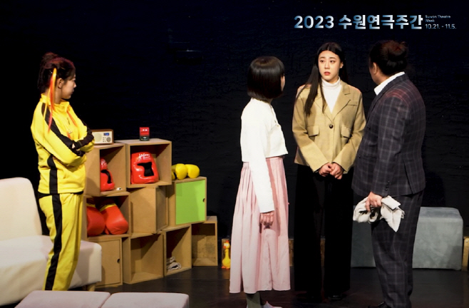 동백꽃 피어나는 어느 봄날에