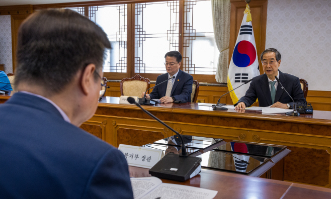 한덕수 총리, 지역 의료 혁신 필요성과 실행 강조