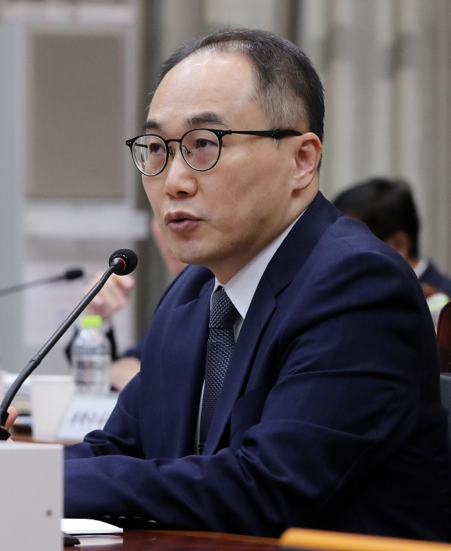 의원 질의에 답하는 이원석 검찰총장<YONHAP NO-2145>
