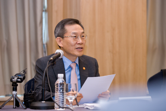 이종호 장관 젊은 연구자와의 간담회