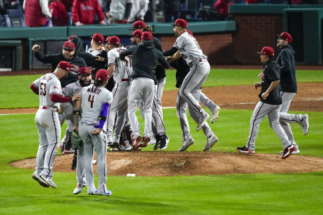 NLCS Diamondbacks Phillies Baseball <YONHAP NO-2652> (AP)
