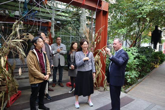 무협 미국 뉴욕 인더스트리 시티 시찰