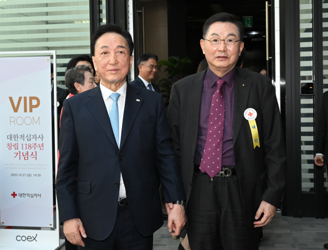 우종순 대표 김철수 회장