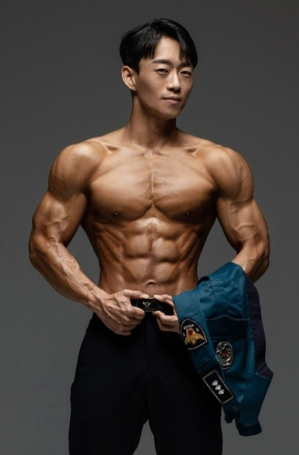 경찰달력 강우석 경장