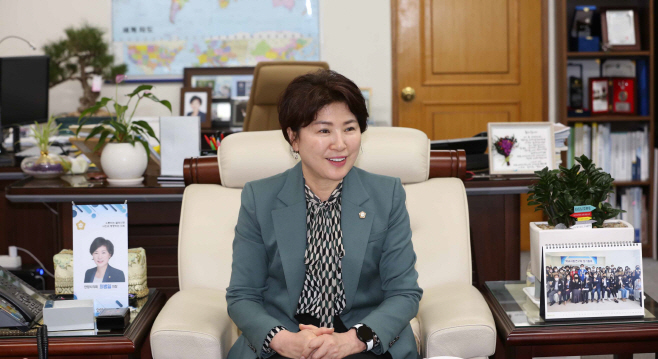 최병일 의장