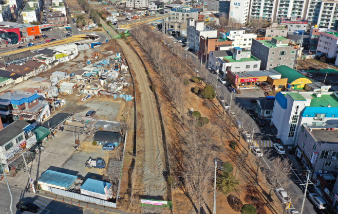 2_2_경주시 폐철도 활용 주민편의시설 조성 잰걸음_02